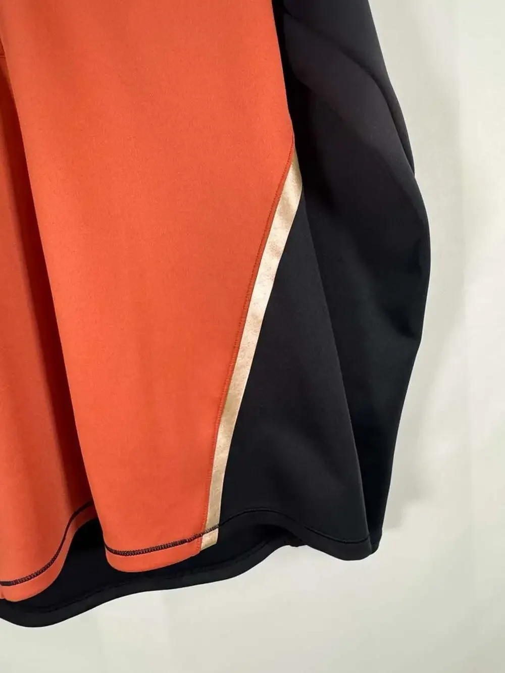 Under Armour Women's ColdGear Colorblock 1/2 Zip Pullover Size Large - Picture 6 of 16